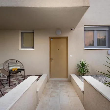 Tomas Garden Lux Apartment *