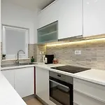 아파트 Tomas Garden Lux *