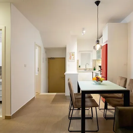 Tomas Garden Lux Appartement