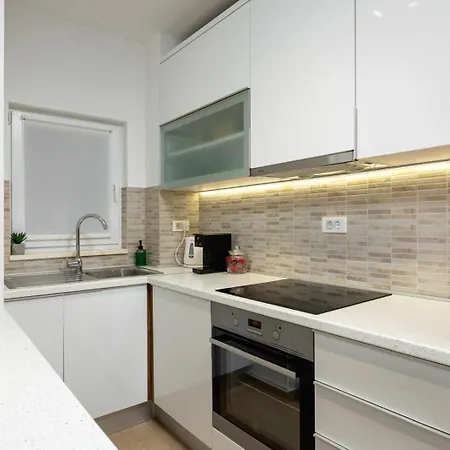 Apartamento Tomas Garden Lux *